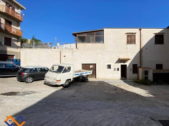 Casa indipendente in vendita a Castellammare del Golfo TP