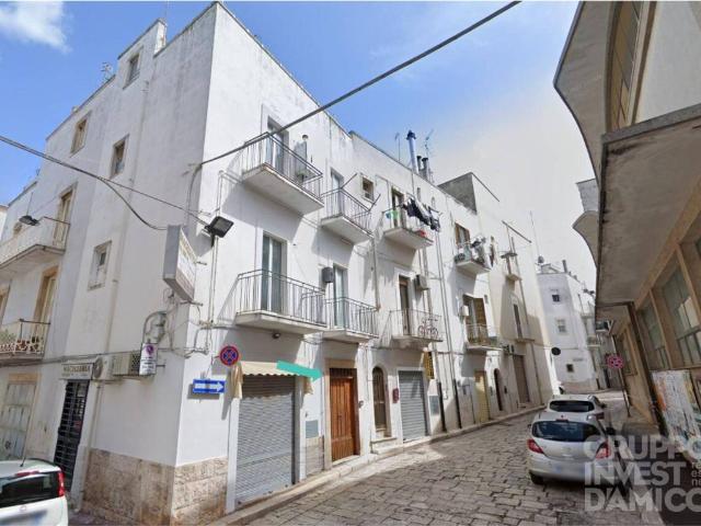 Casa indipendente in vendita a Castellana Grotte BA
