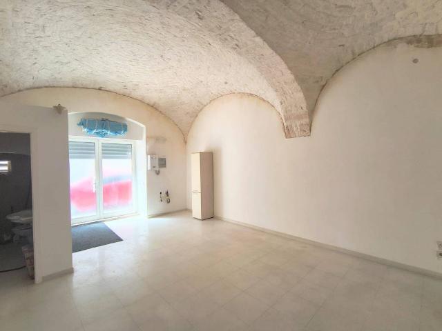 Casa indipendente in vendita a Castellana Grotte BA