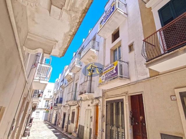 Casa indipendente in vendita a Castellana Grotte BA