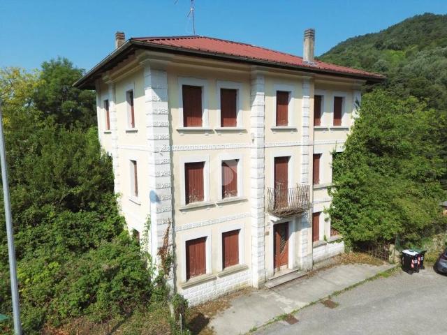Casa indipendente in vendita a Castelnovo del Friuli PN