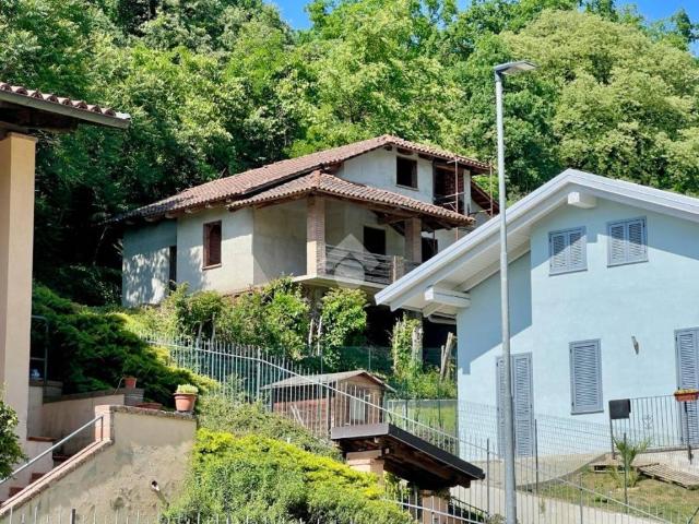 Casa indipendente in vendita a Castelnuovo Don Bosco AT