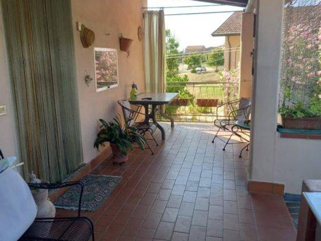 Casa indipendente in vendita a Castelnuovo Magra SP