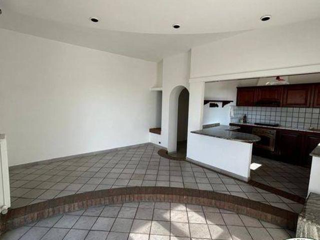 Casa indipendente in vendita a Castelnuovo Magra SP