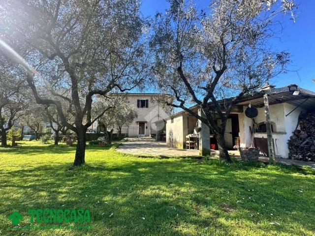Casa indipendente in vendita a Castelnuovo Magra SP