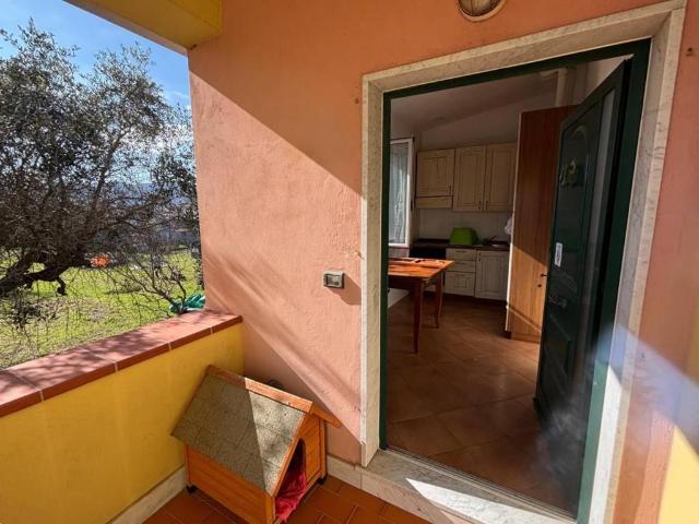 Casa indipendente in vendita a Castelnuovo Magra SP
