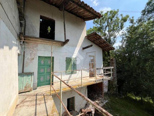 Casa indipendente in vendita a Castelnuovo Nigra via Castellamonte, 37