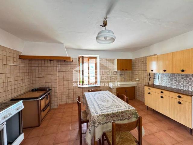 Casa indipendente in vendita a Castelnuovo TN