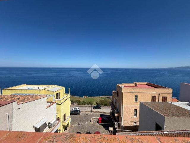 Casa indipendente in vendita a Castelsardo via Mentana, 8