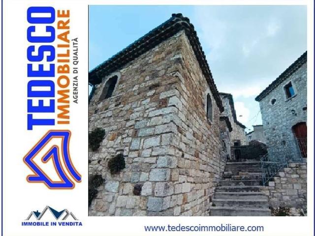 Casa indipendente in vendita a Castelpagano BN