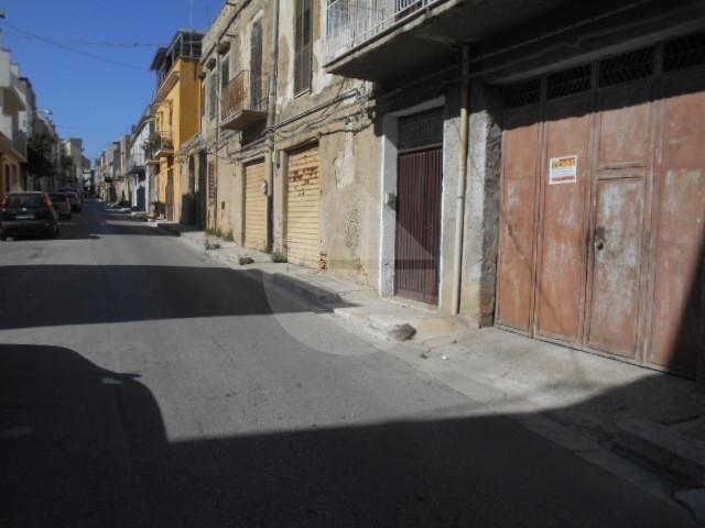 Casa indipendente in vendita a Castelvetrano via Rosolino Pilo