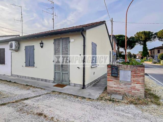 Casa indipendente in vendita a Castiglione, Cervia