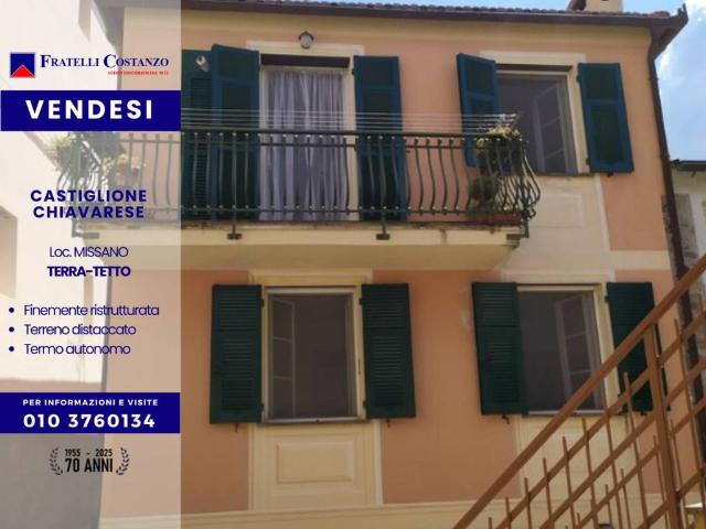 Casa indipendente in vendita a Castiglione Chiavarese GE