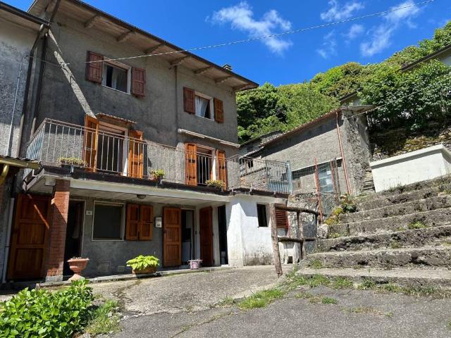 Casa indipendente in vendita a Castiglione dei Pepoli BO