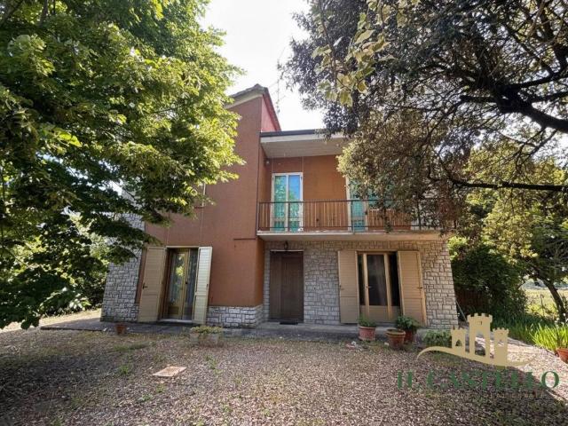 Casa indipendente in vendita a Castiglione del Lago PG