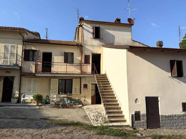 Casa indipendente in vendita a Castiglione del Lago PG