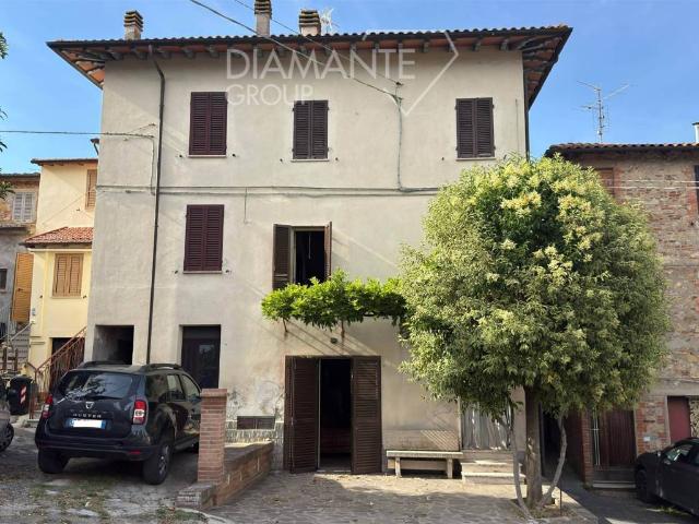 Casa indipendente in vendita a Castiglione del Lago PG