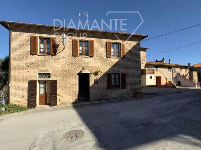 Casa indipendente in vendita a Castiglione del Lago PG