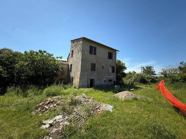 Casa indipendente in vendita a Castiglione del Lago PG