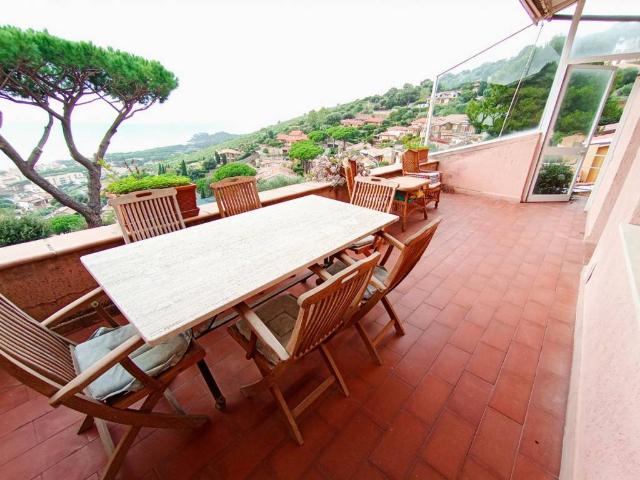 Casa indipendente in vendita a Castiglione della Pescaia GR