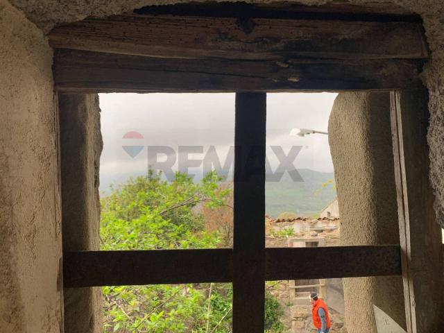 Casa indipendente in vendita a Castiglione Di Sicilia