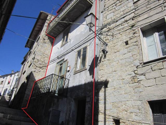 Casa indipendente in vendita a Castiglione Messer Marino CH