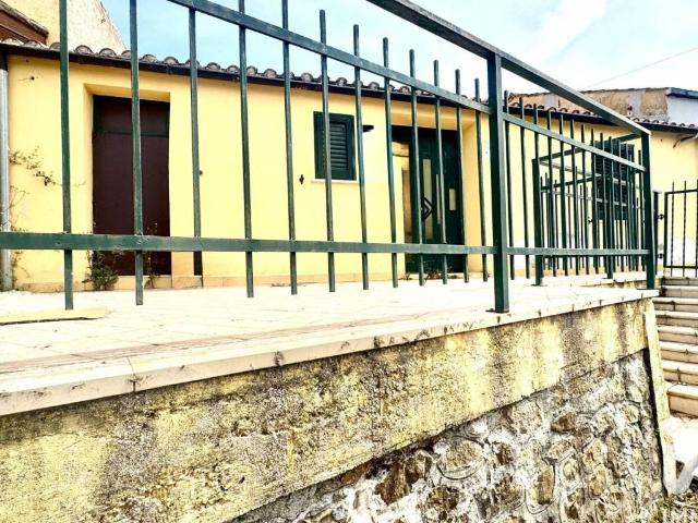 Casa indipendente in vendita a Castilenti TE