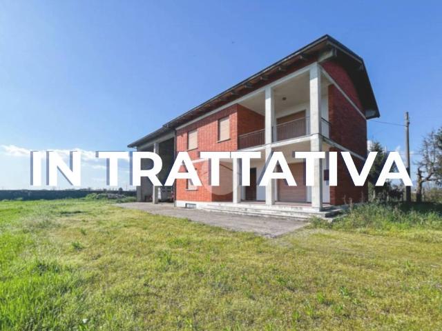Casa indipendente in vendita a Castrezzato BS