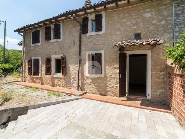 Casa indipendente in vendita a Castrignano, Langhirano