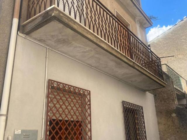 Casa indipendente in vendita a Castrovillari CS