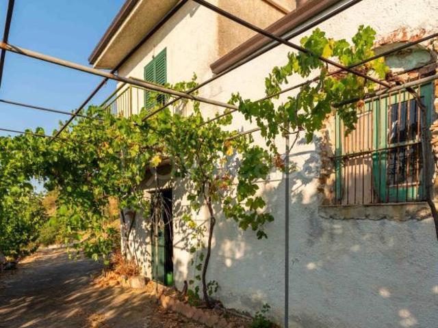 Casa indipendente in vendita a Cefalù