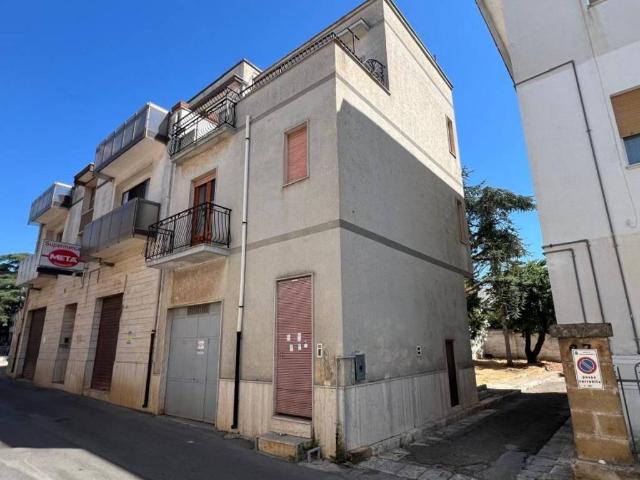 Casa indipendente in vendita a Ceglie Messapica BR