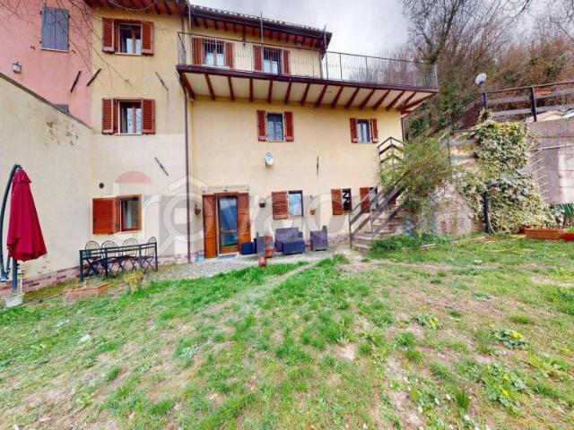 Casa indipendente in vendita a Cellerano, Nocera Umbra