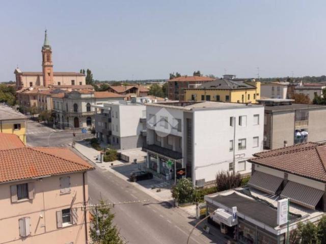 Casa indipendente in vendita a Cento, Renazzo