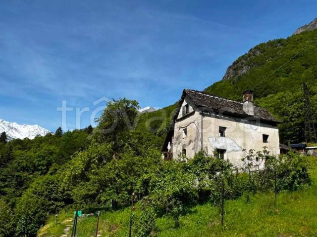 Casa indipendente in vendita a Ceppo Morelli