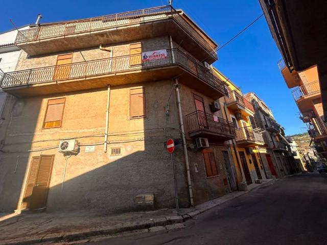 Casa indipendente in vendita a Cerda PA