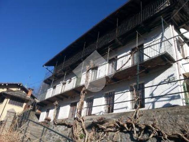 Casa indipendente in vendita a Ceres TO