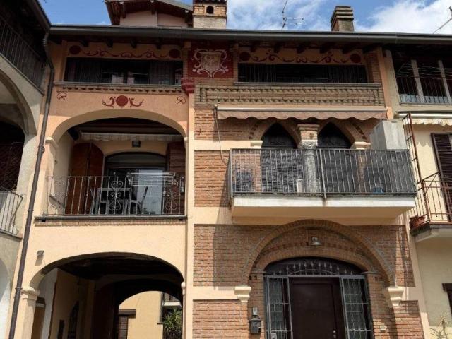 Casa indipendente in vendita a Cermenate CO