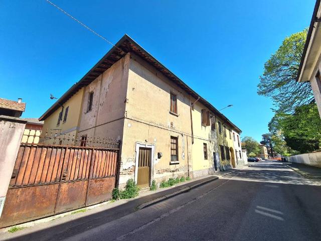 Casa indipendente in vendita a Cerro Maggiore MI