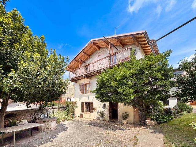 Casa indipendente in vendita a Cerro Veronese VR