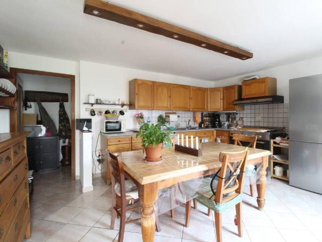 Casa indipendente in vendita a Cerreto Guidi FI