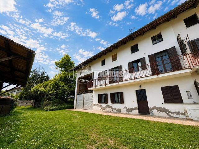 Casa indipendente in vendita a Cerrione