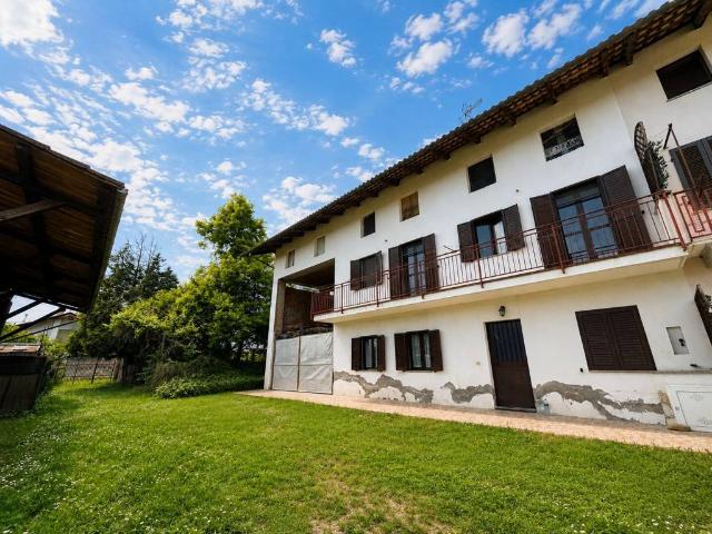 Casa indipendente in vendita a Cerrione via 20 Settembre, Vergnasco