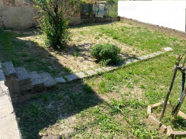 Casa indipendente in vendita a Certaldo FI