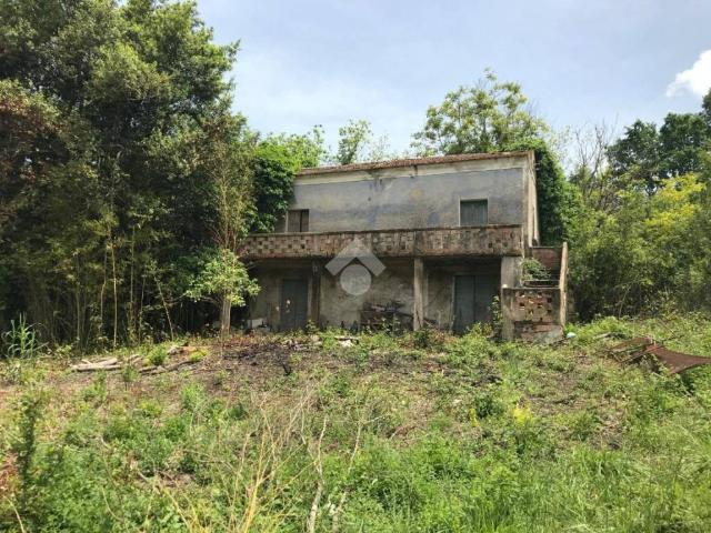 Casa indipendente in vendita a Cervaro FR