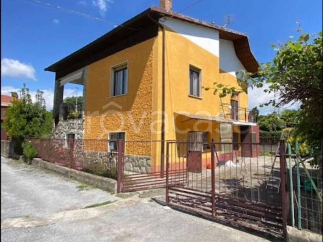 Casa indipendente in vendita a Cervasca, Santa Croce