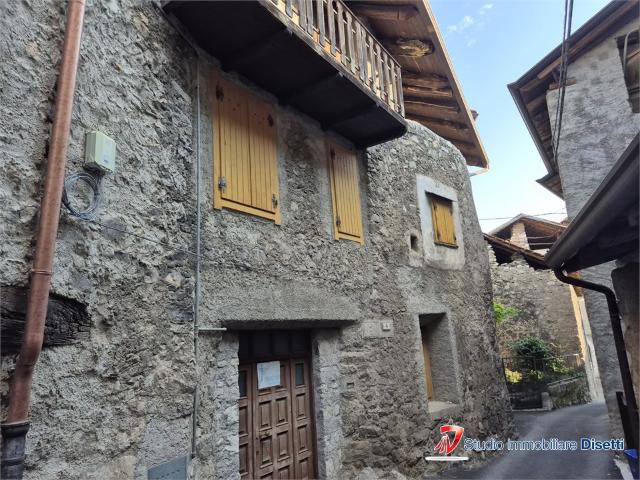 Casa indipendente in vendita a Cerveno