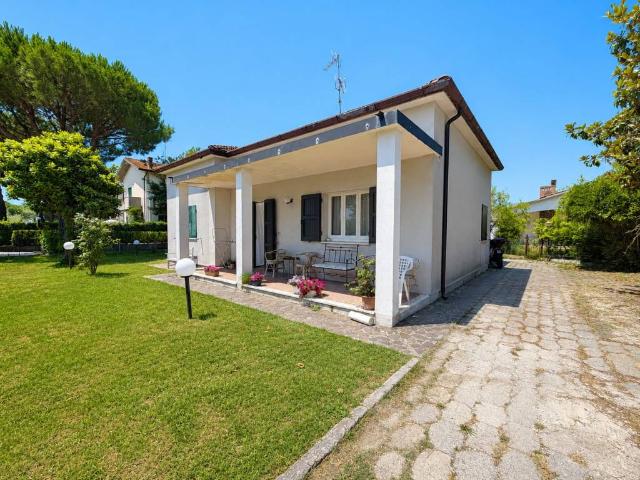 Casa indipendente in vendita a Cervia RA
