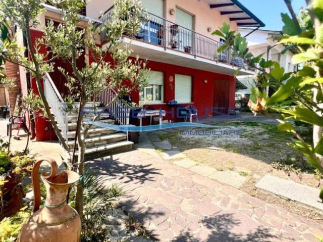 Casa indipendente in vendita a Cervia via Monte Amiata, 7