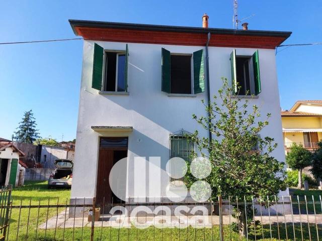 Casa indipendente in vendita a Cervia